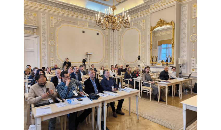 مؤسسة سمت تشارك في مؤتمر «روسيا وإيران: دور الثقافة والفن في تطوير وتعزيز الحوار بين الشعوب» الدولي بسانت بطرسبرغ